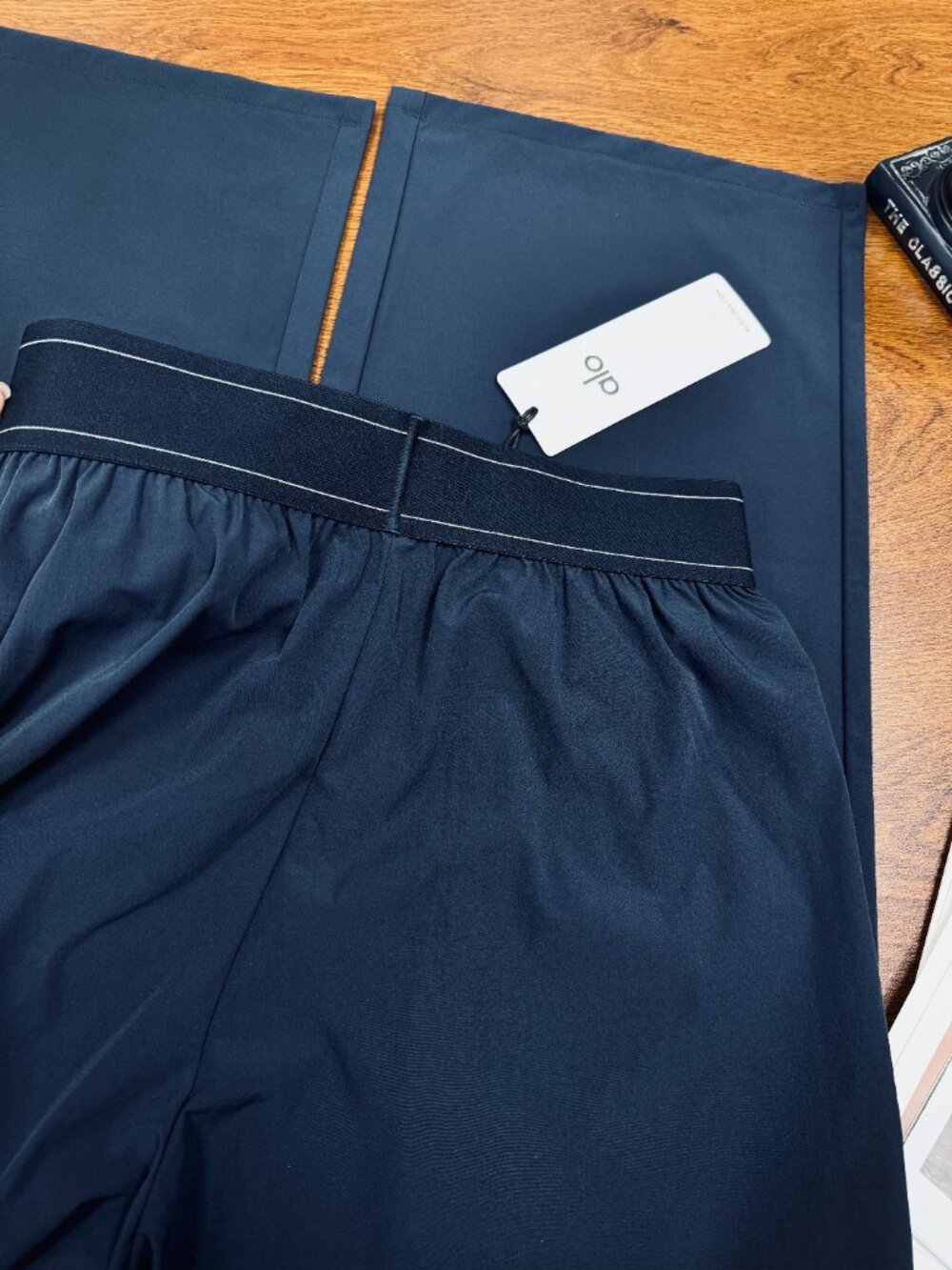 Navy Blue💙😆ALO Yoga Suit Up Trouser (Regular) Brand new|Authentic - Picture 6 of 10